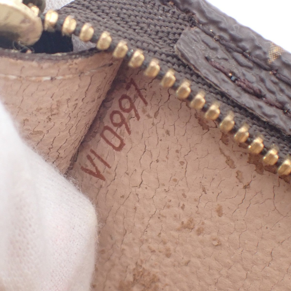 LOUIS VUITTON LV Logo Bucket GM Pouch Bag Monogram Leather Brown Gold 05KC807