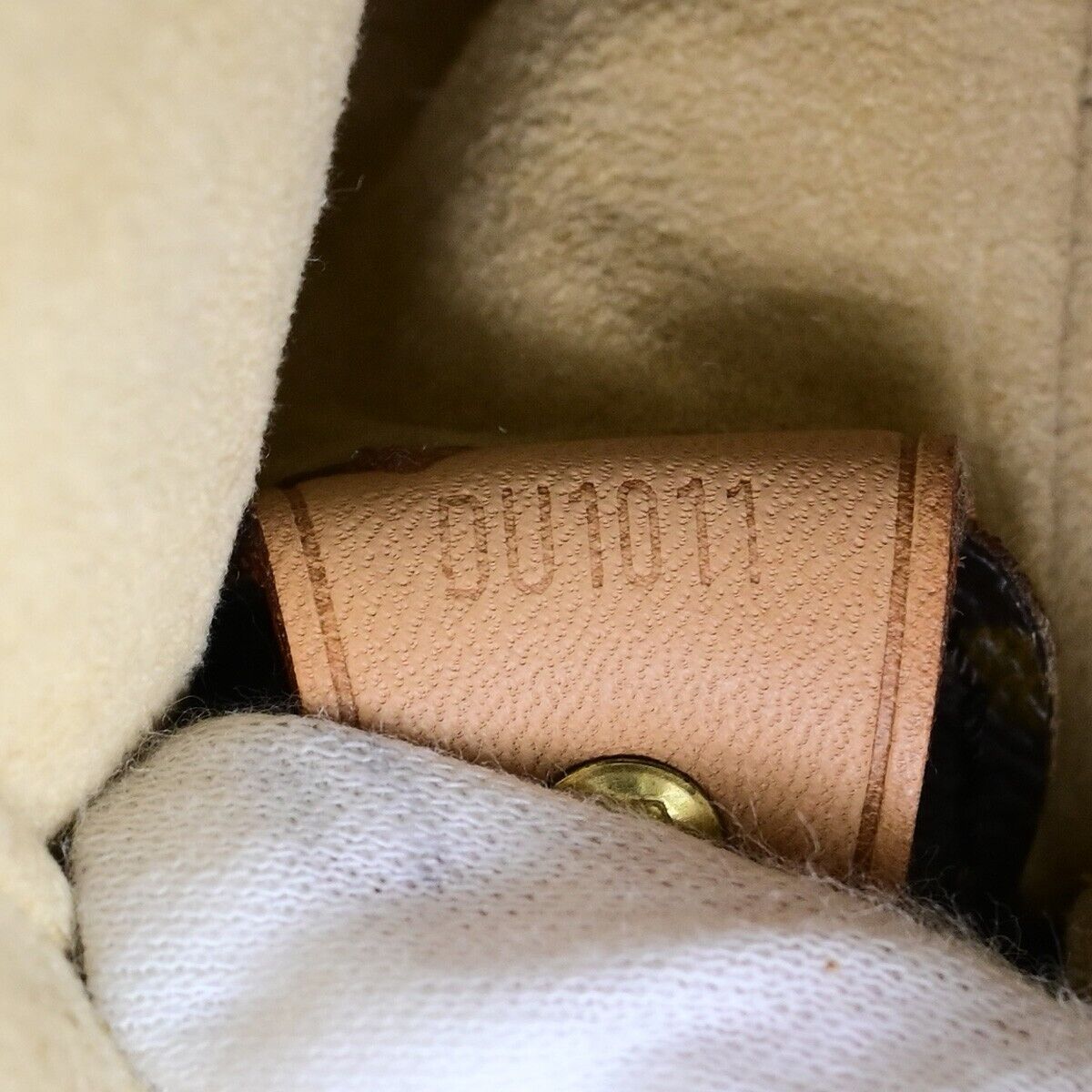 LOUIS VUITTON Logo Looping GM Shoulder Bag Monogram Leather Brown M51145 84ED412