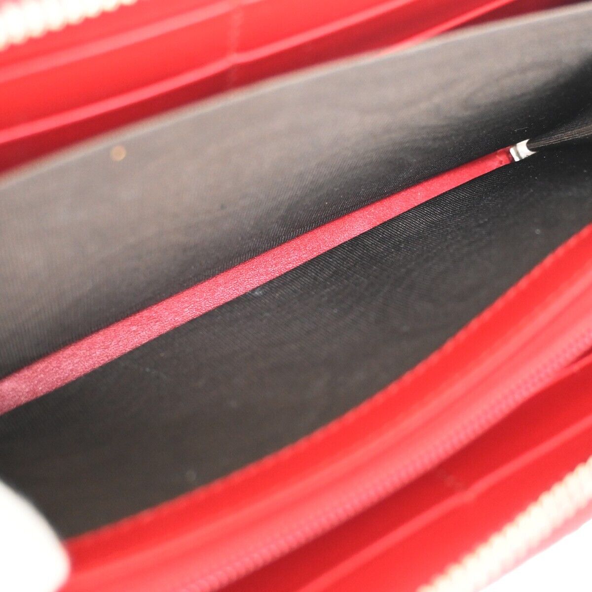 GUCCI Guccissima GG pattern Long Bifold Wallet Leather Red Italy 32GA976