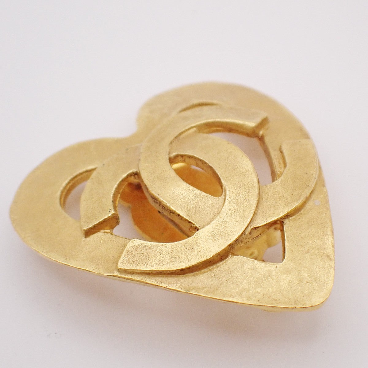 CHANEL CC Logo Heart Clip On Earrings 95 P Gold Accessory Vintage 73EG259