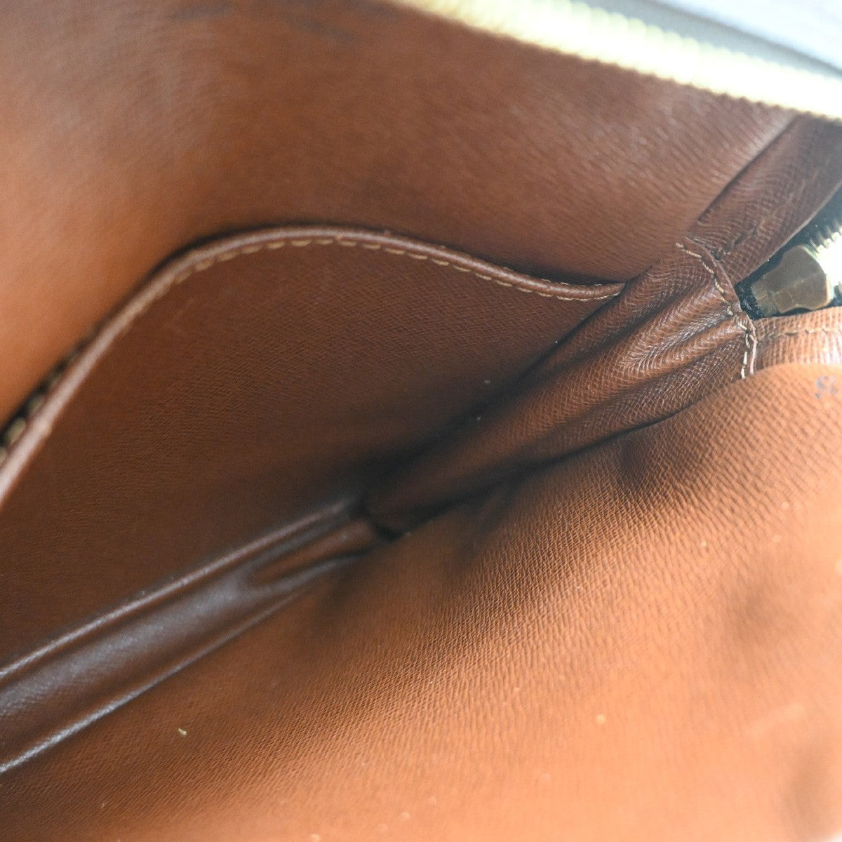 LOUIS VUITTON Danube Shoulder Bag Monogram Leather Brown France M45266 39CA956