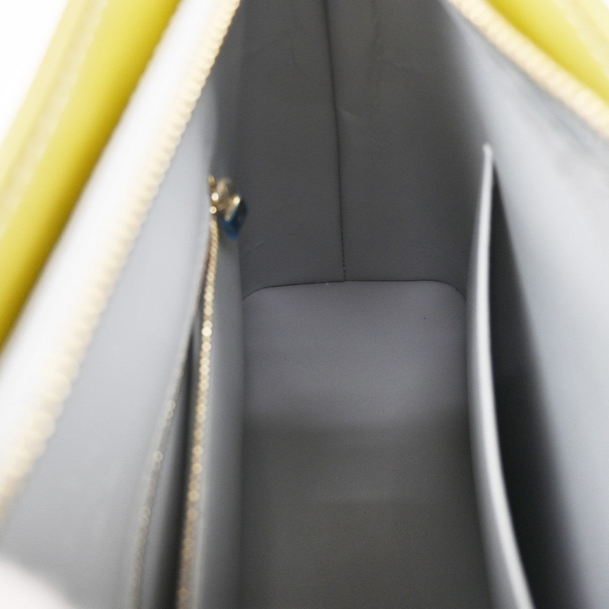 LOUIS VUITTON Monogram Vernis Houston Gris Hand Bag Green Spain M91053 31CA087