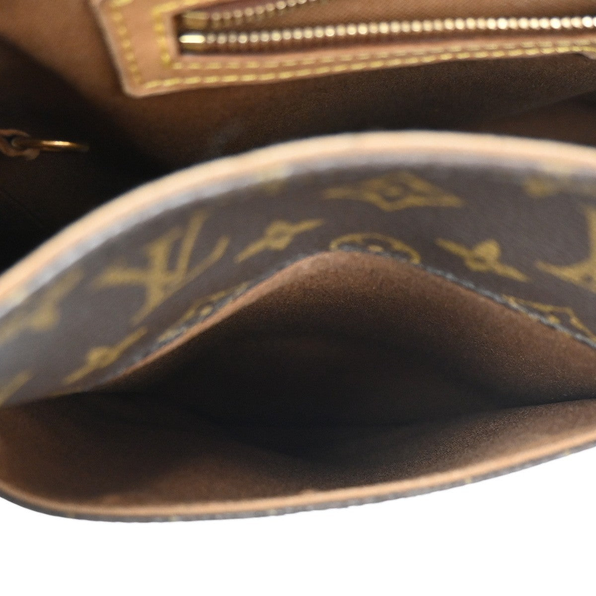 LOUIS VUITTON Abbesses Messenger Shoulder Bag Monogram Leather BN M45257 88MA232