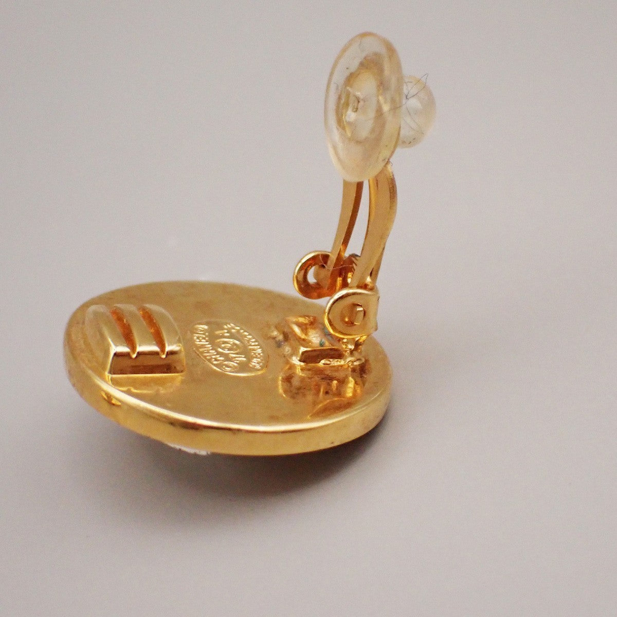 CHANEL CC Logo Button Round Earrings 97A Clip-On GHW  SHW Vintage 83RL334