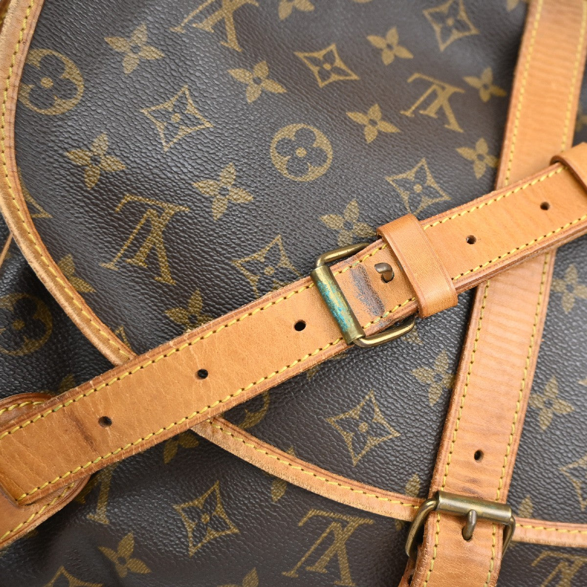 LOUIS VUITTON Saumur 35 Shoulder Bag Monogram Leather BN France M42254 70TA659