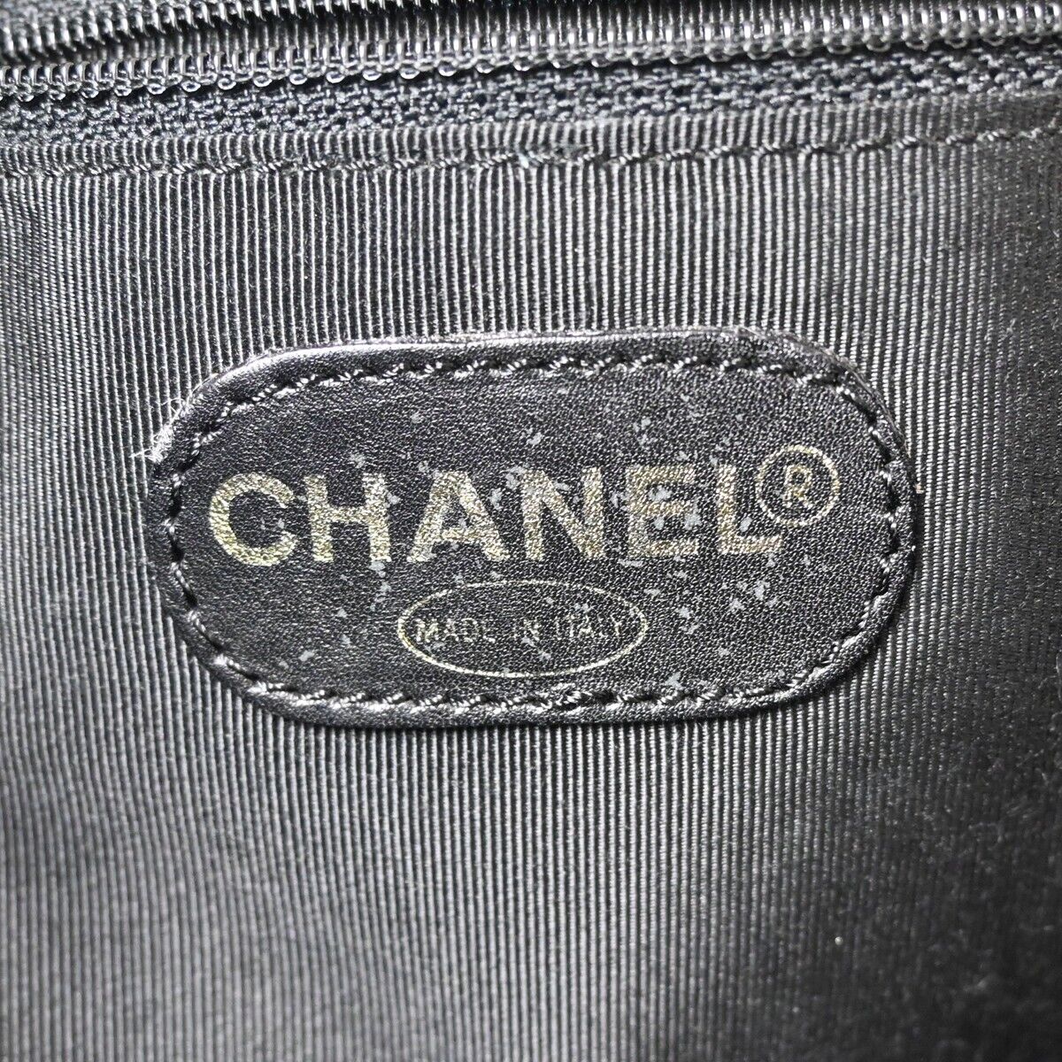 CHANEL CC Logo Shoulder Tote Bag Suede Skin Leather Khaki GHW Vintage 18HB212