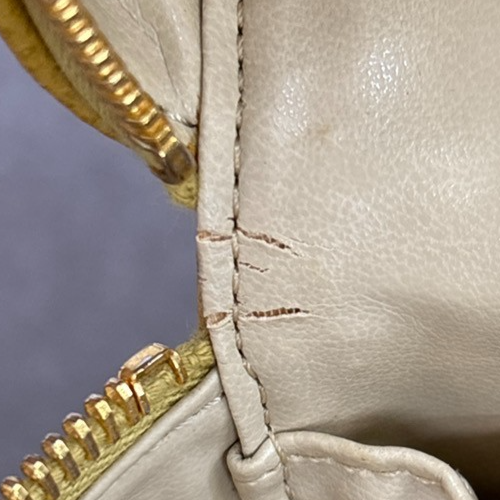 CHANEL Vanity Cosmetic Hand Bag Grained Calfskin Leather Yellow Vintage 664RQ061