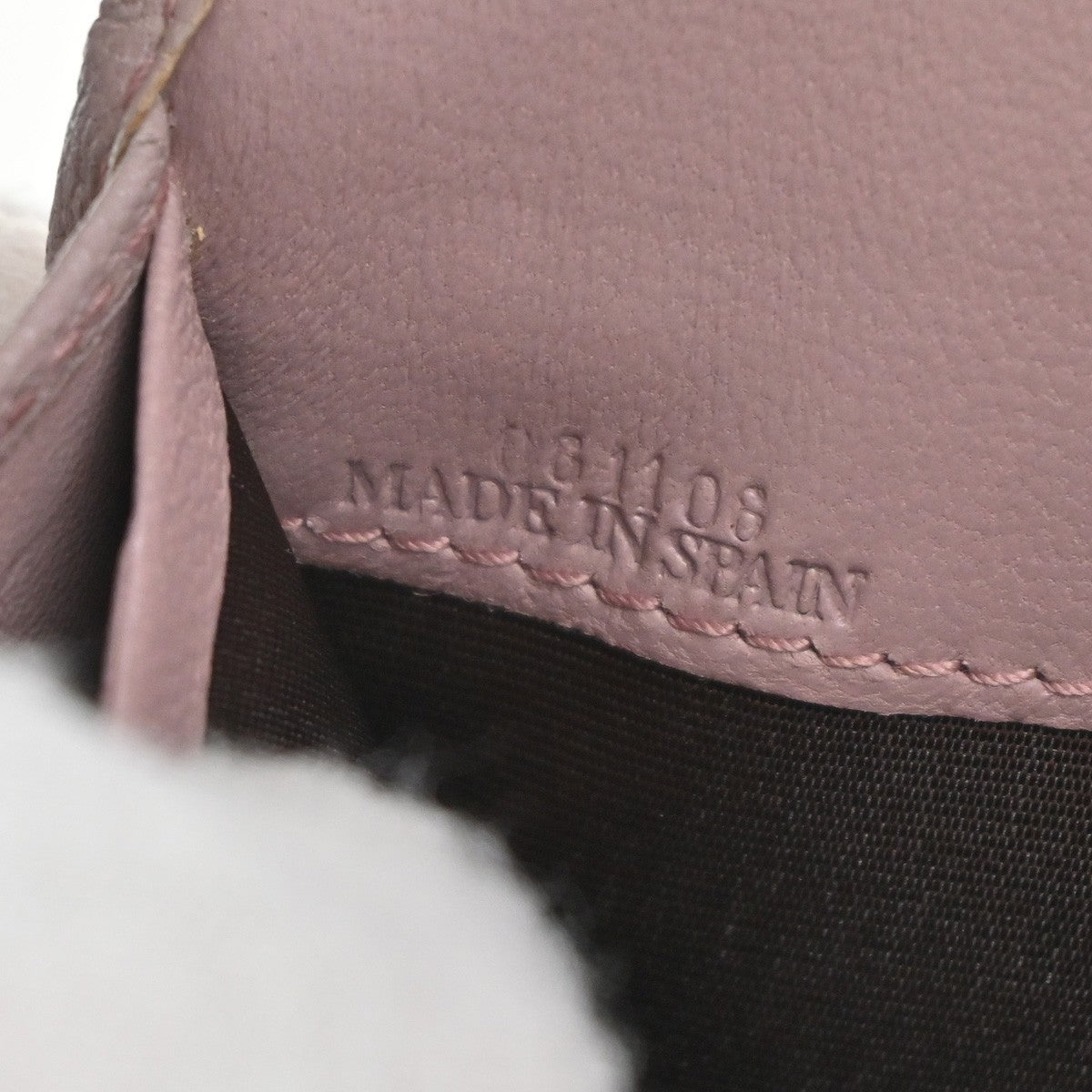 LOEWE Logo Anagram Bifold Long Wallet Leather Pink SHW 64KP387
