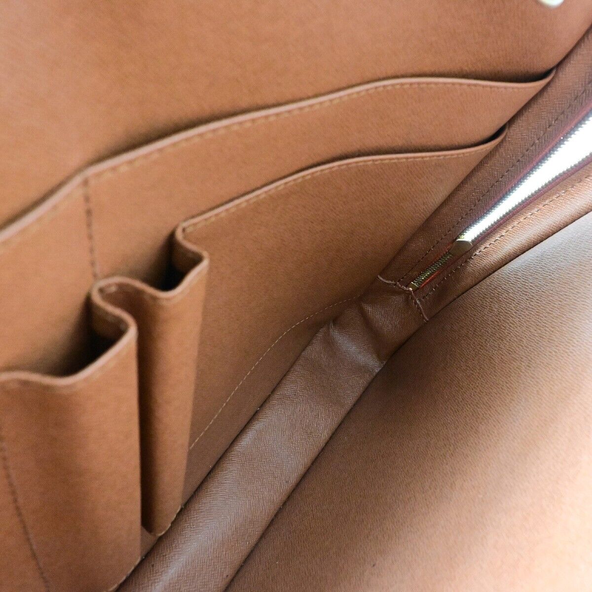 LOUIS VUITTON Porte Documents Voyage Briefcase Hand Bag Epi Brown M59098 82EB589