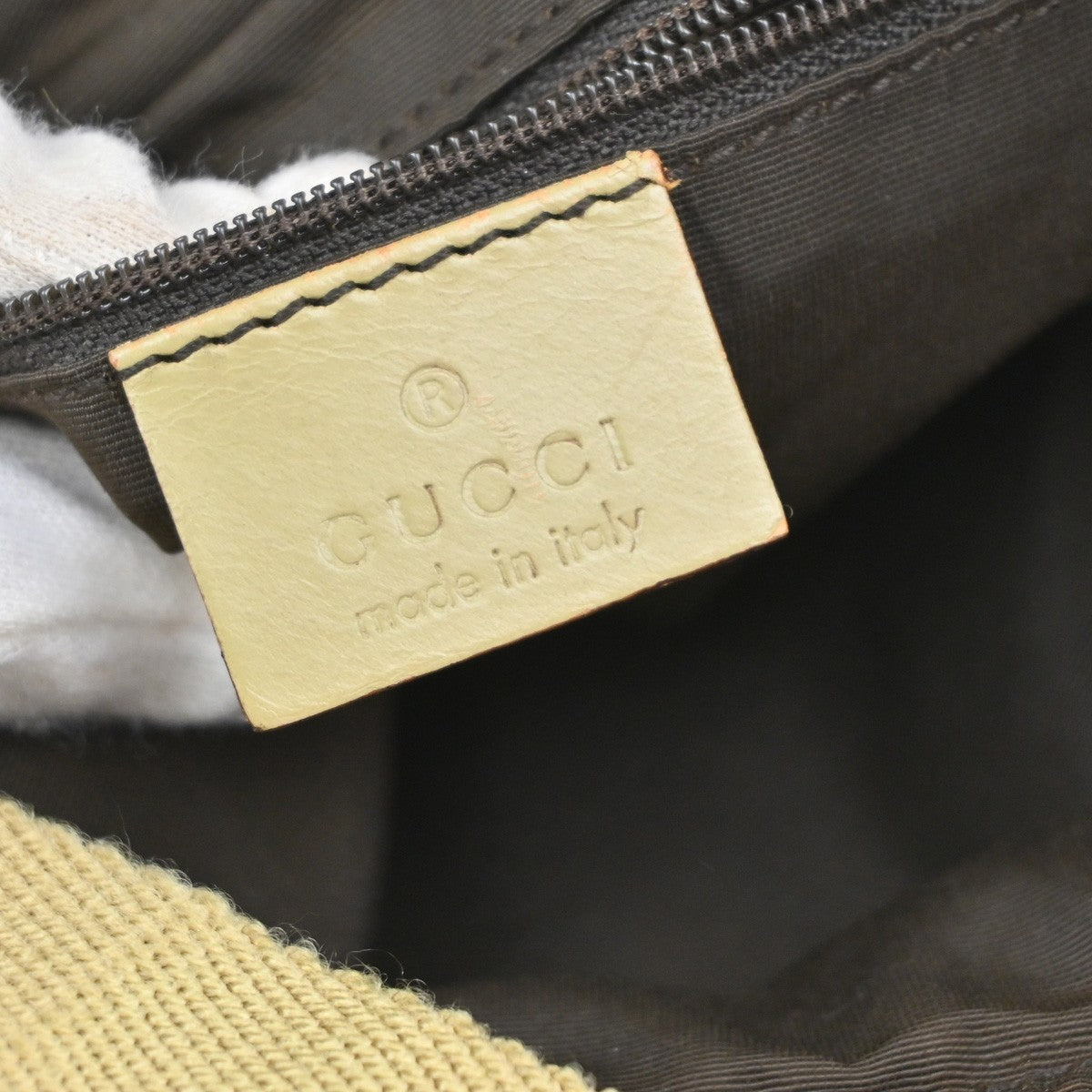GUCCI Logo GG Pattern Shoulder Bag Canvas Leather Beige GHW Italy 34YJ134