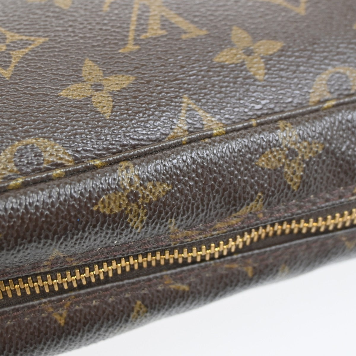LOUIS VUITTON Trousse Toilette 23 Clutch Hand Bag Monogram Brown M47524 01YJ166