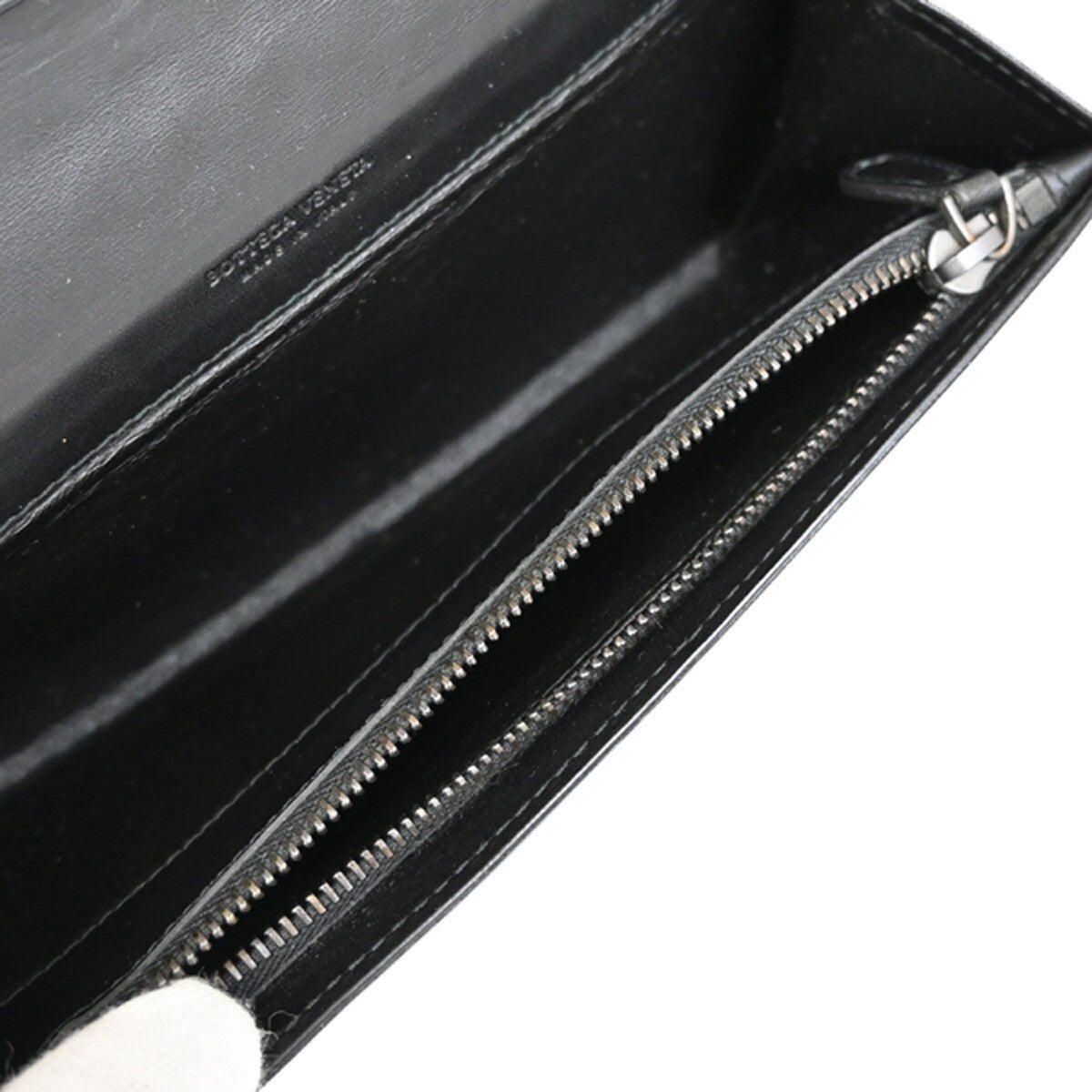 BOTTEGA VENETA Logo Intrecciato Bifold Long Wallet Leather Black Italy 69EE267