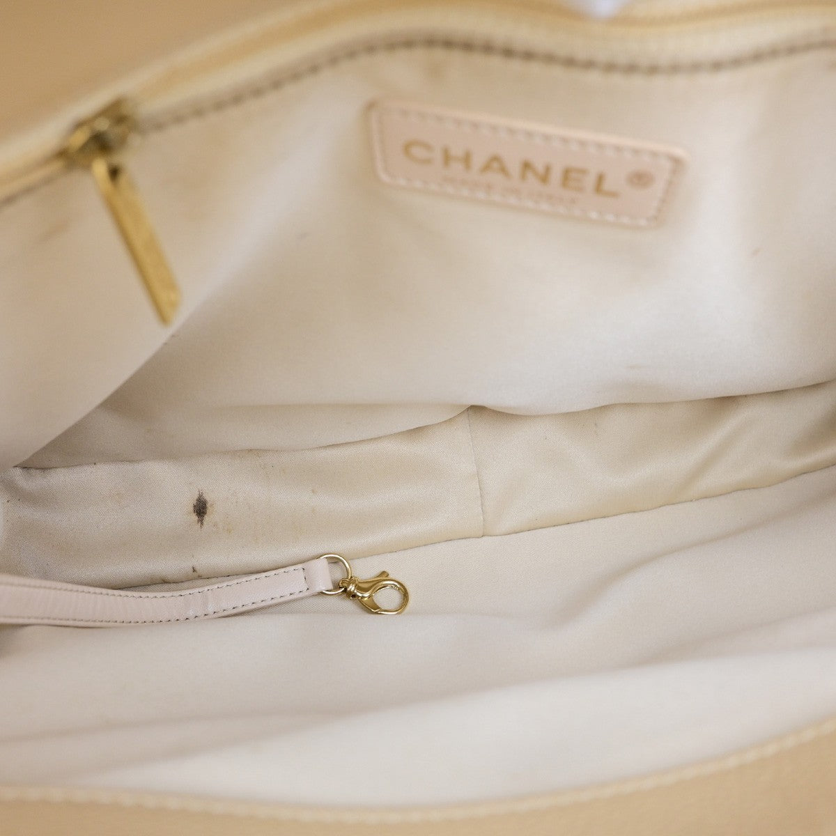 CHANEL CC GST Chain Shoulder Bag Grained Calfskin Leather Beige GHW 652RL053