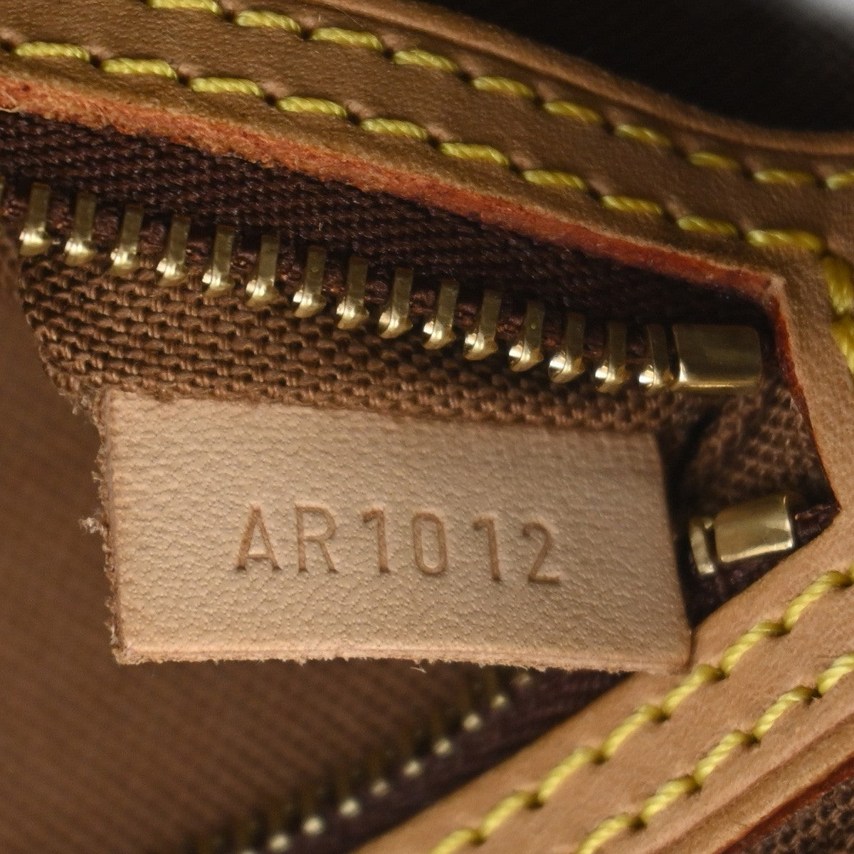 LOUIS VUITTON Logo Trotteur Shoulder Bag Monogram Leather Brown M51240 73YH916
