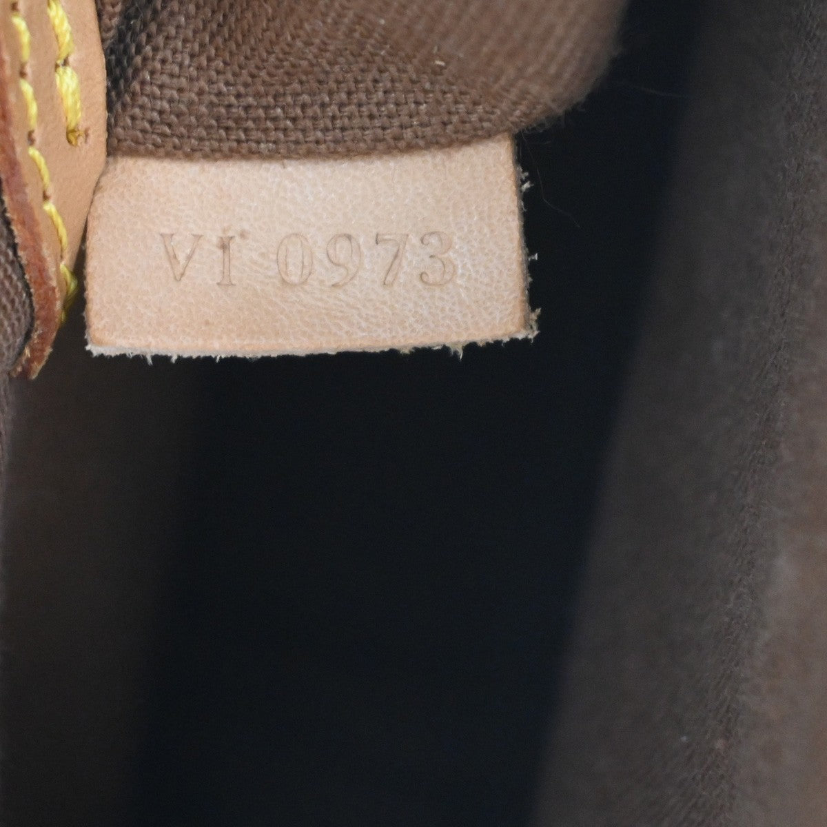 LOUIS VUITTON LV Logo Alma Hand Bag Monogram Leather Brown France M51130 85PA106