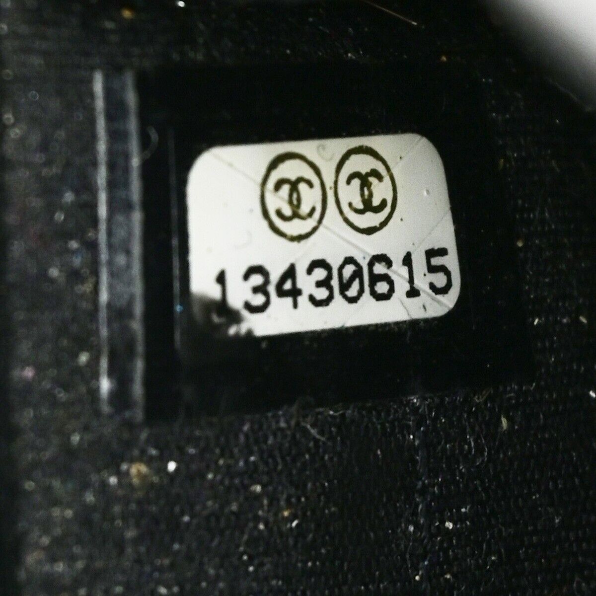 CHANEL CC Logo Falp Bifold Long Wallet Grained Leather Black SHW 35RK678