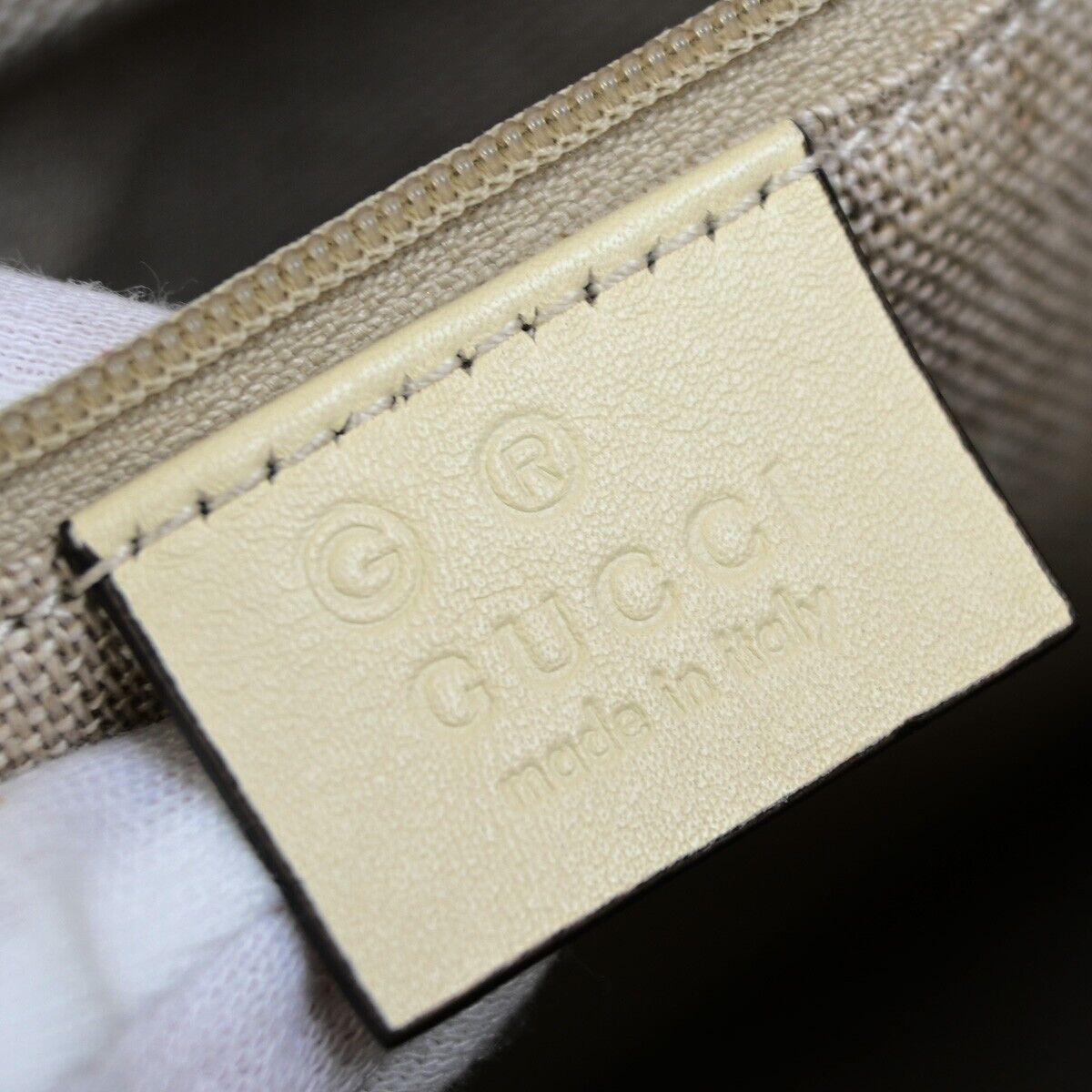 GUCCI Micro GG Guccissima 2Way Shoulder Hand Bag Leather White Italy 23ED010