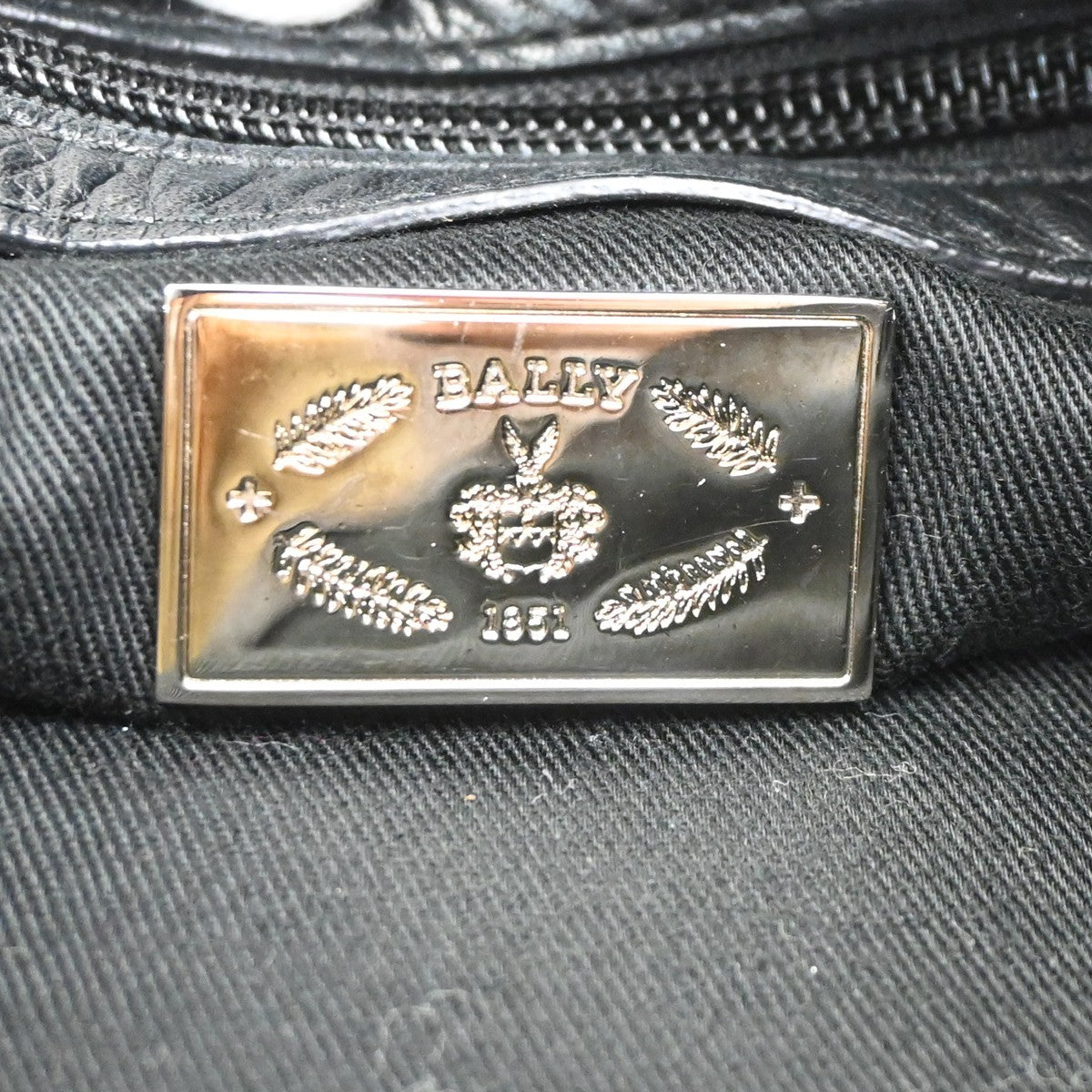 BALLY Logo Crossbody Shoulder Bag  Leather Black SHW Switzerland 02YH850