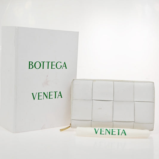 BOTTEGA VENETA Cassette Intrecciato Zippy Long Wallet Leather White GHW 64KB978