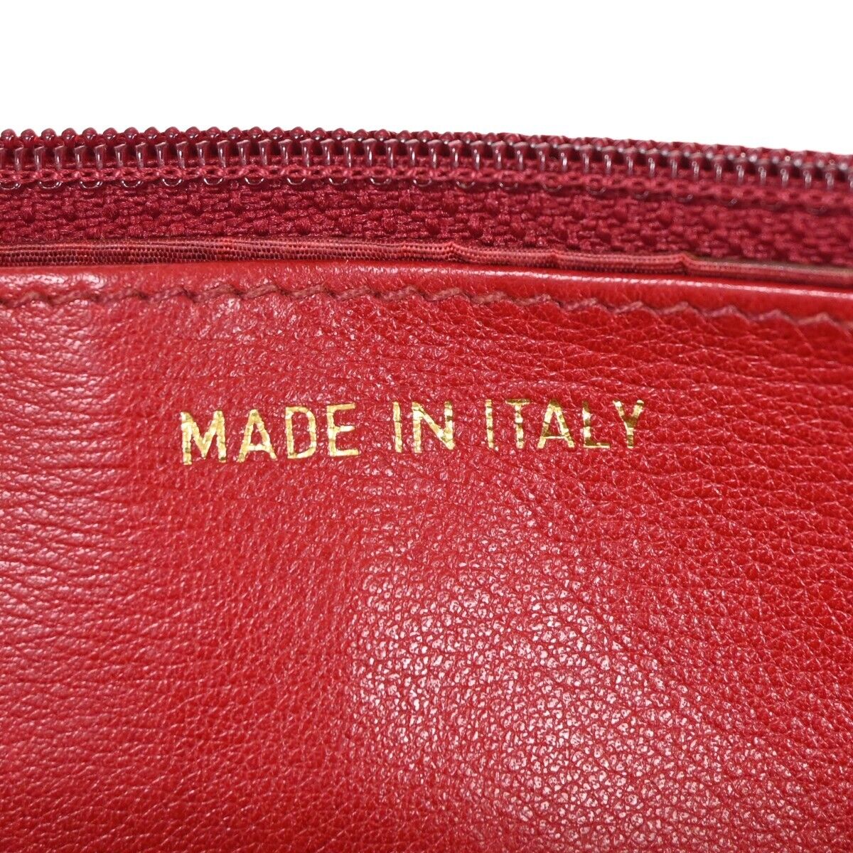 CHANEL CC Logo Chain Shoulder Bag Bifold Wallet Caviar skin Leather Red 671RJ655