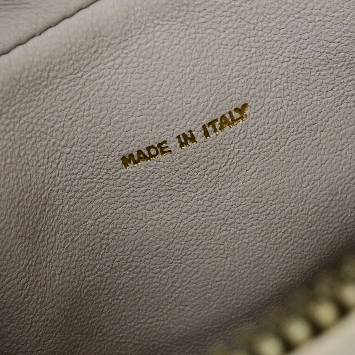 CHANEL CC Matelasse Tassel Chain Shoulder Bag Leather Ivory GHW Vintage 23RK412