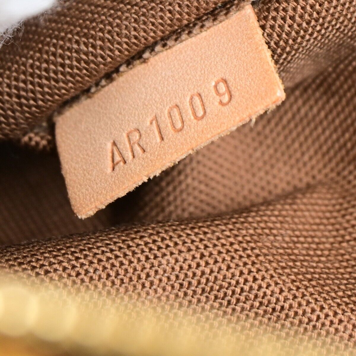 LOUIS VUITTON Thames GM Hobo Shoulder Bag Monogram Leather Brown M56383 667RF199