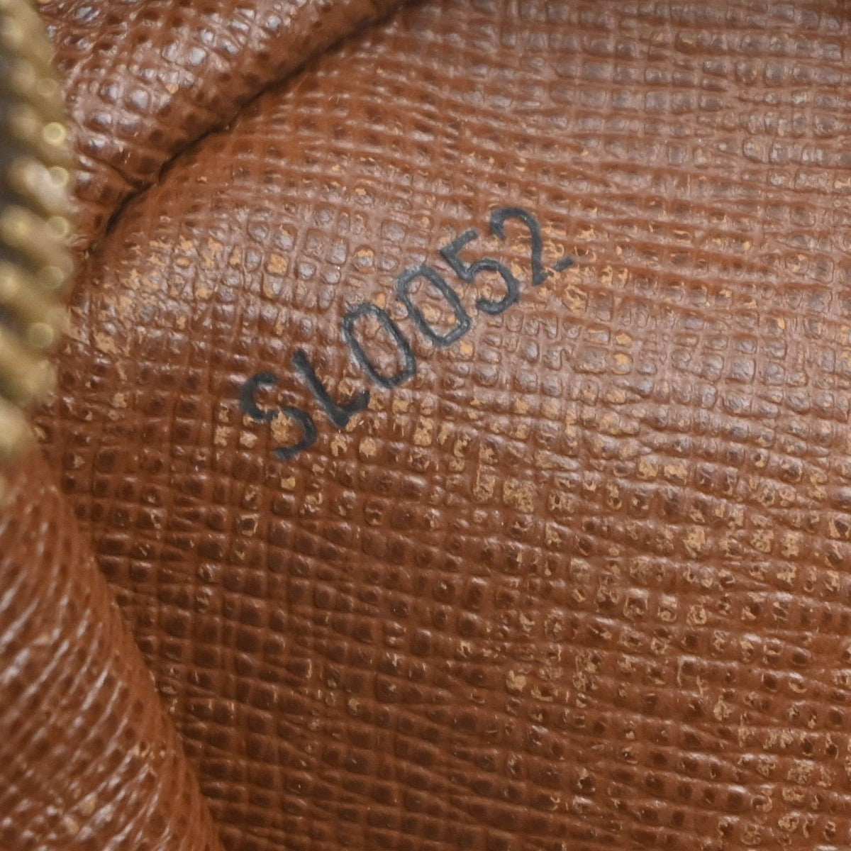 LOUIS VUITTON Danube Shoulder Bag Monogram Leather Brown France M45266 09SA039