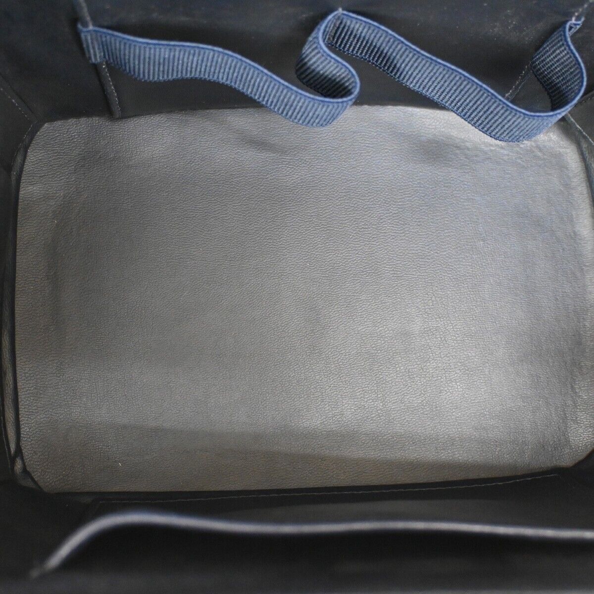CHANEL CC Logo 2Way Shoulder Hand Vanity Bag Denim Leather Blue Vintage 744RH823
