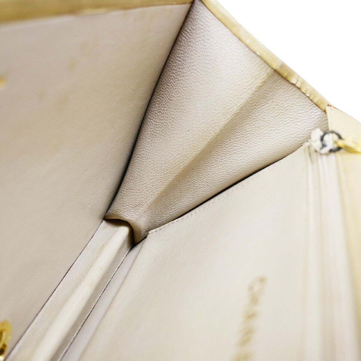 CHANEL CC Logo Chain Shoulder Bag Leather Beige GHW France Vintage 605EB035