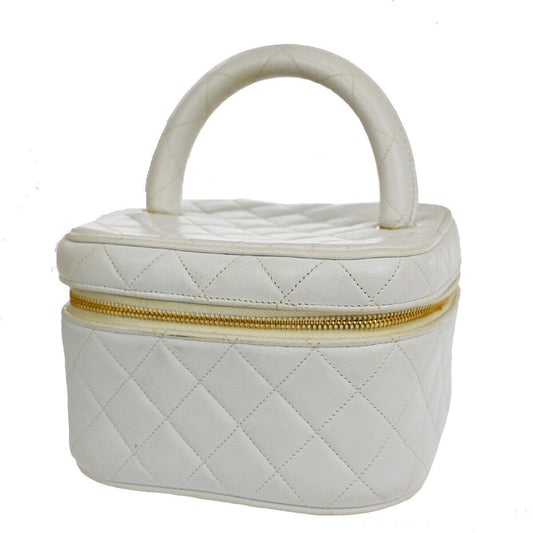 CHANEL Logo Matelasse Vanity Hand Bag Leather White GHW France Vintage 96RH435
