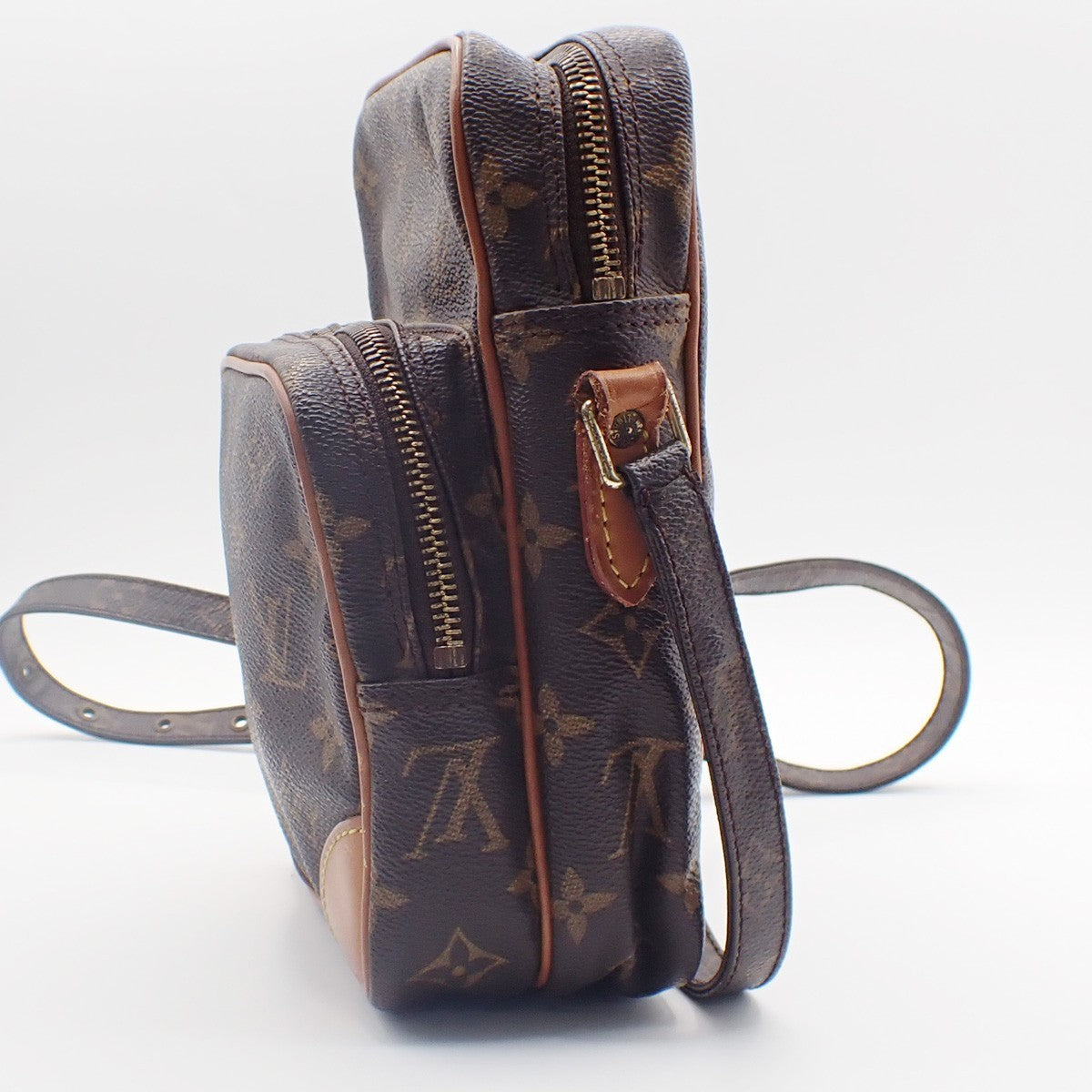 LOUIS VUITTON Amazon Crossbody Shoulder Bag Monogram Leather BN M45236 32KC861