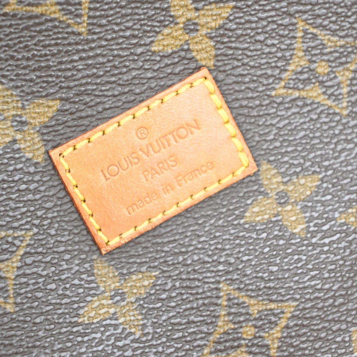 LOUIS VUITTON Logo Saumur 30 Shoulder Bag Monogram Leather Brown M42256 72SA025
