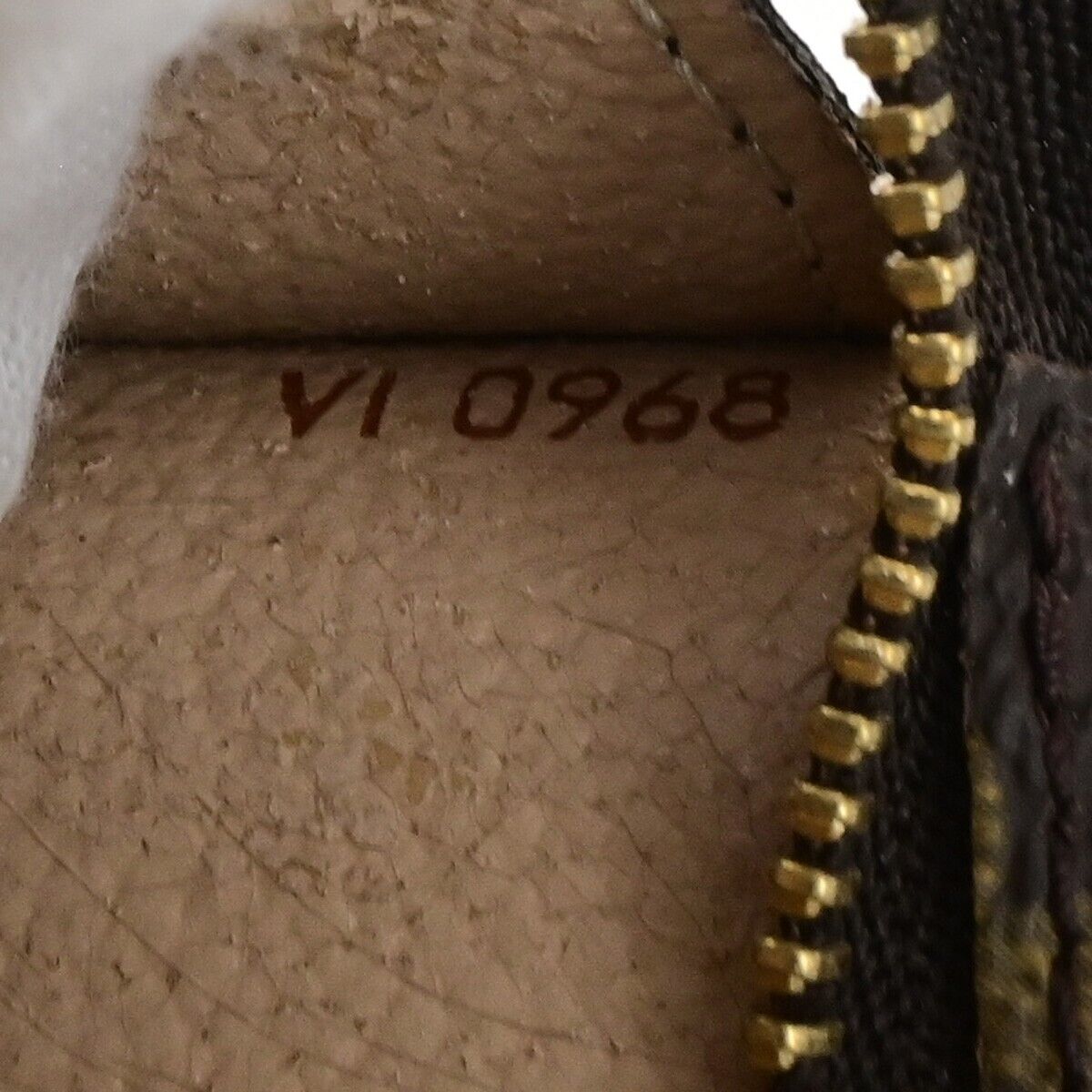 LOUIS VUITTON LV Logo Bucket PM Pouch Bag Monogram Leather Brown Gold 04ED454
