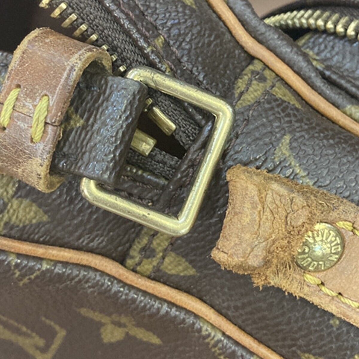 LOUIS VUITTON Amazon Crossbody Shoulder Bag Monogram Leather BN M45236 63ED958