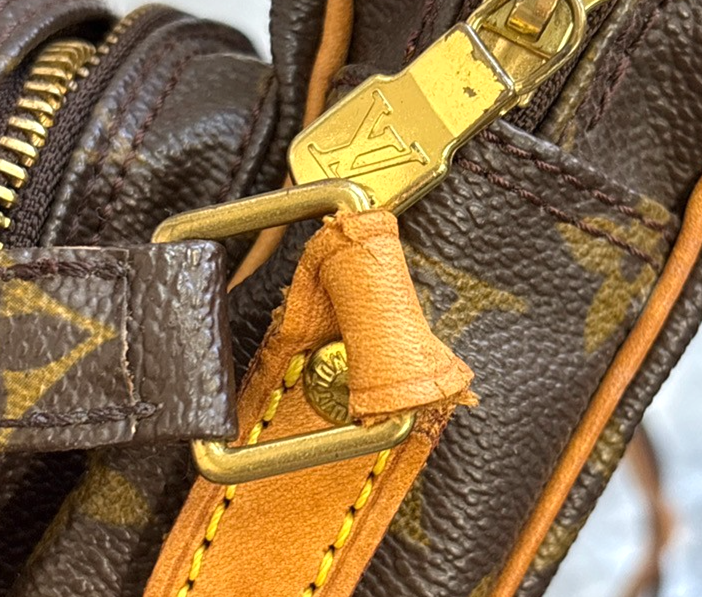 LOUIS VUITTON Amazon Crossbody Shoulder Bag Monogram Leather BN M45236 77TA679