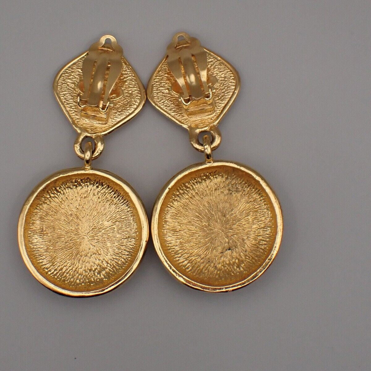 CHANEL CC Logo Round Drop Earrings Clip-On GHW France Vintage 75RK809