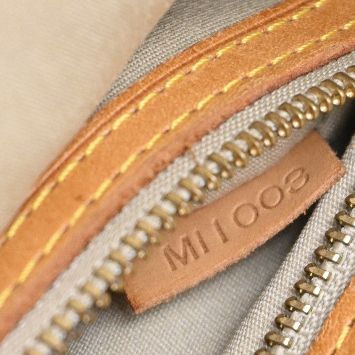 LOUIS VUITTON Read PM Hand Bag Monogram Vernis Patent Beige M91144 02EF819
