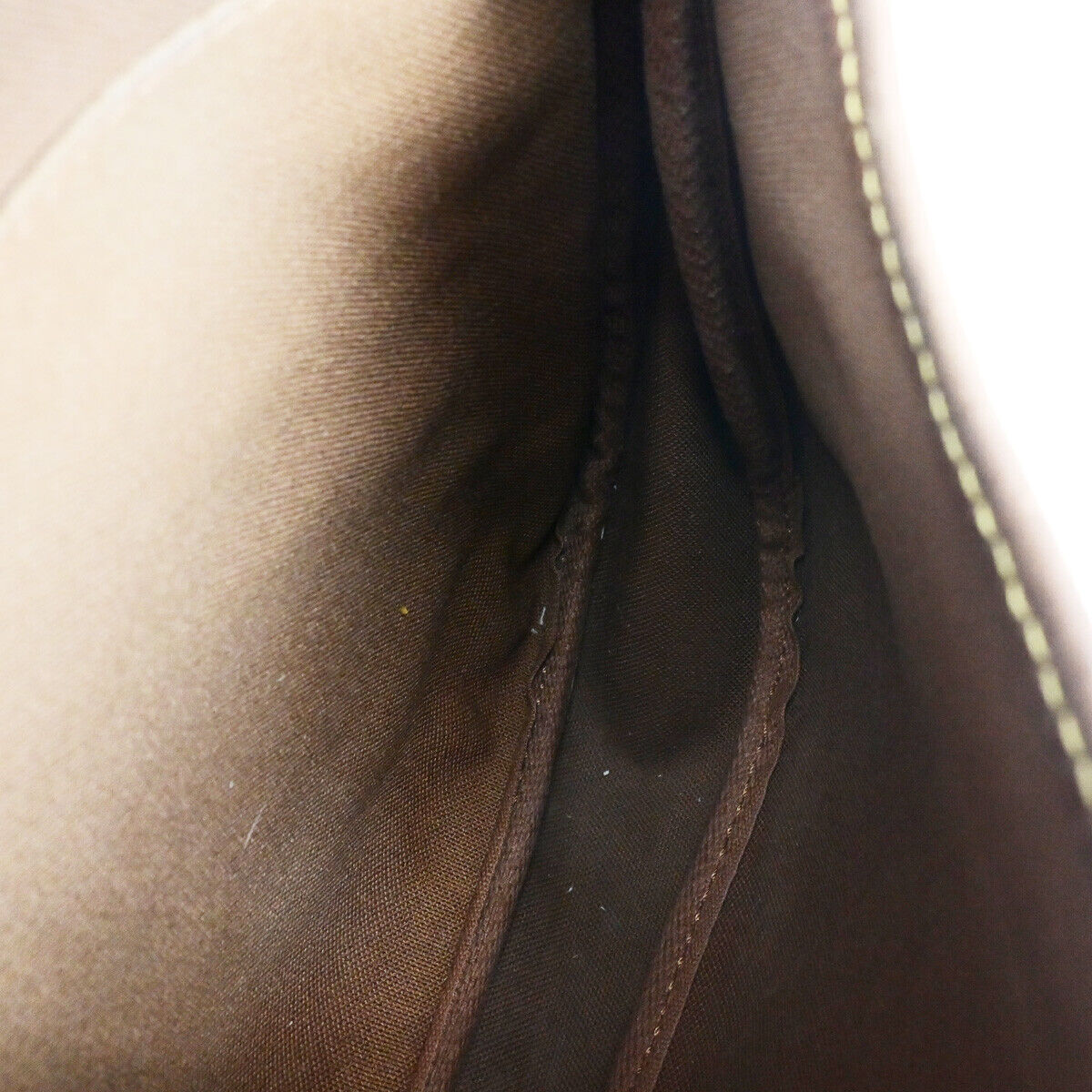 LOUIS VUITTON Logo Saumur 30 Shoulder Bag Monogram Leather Brown M42256 32YF525