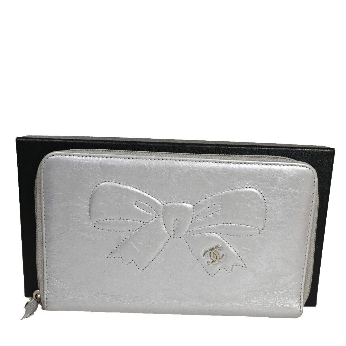 CHANEL CC Ribbon Around Zipper Bifold Wallet Purse Leather Silver SHW 60YD723