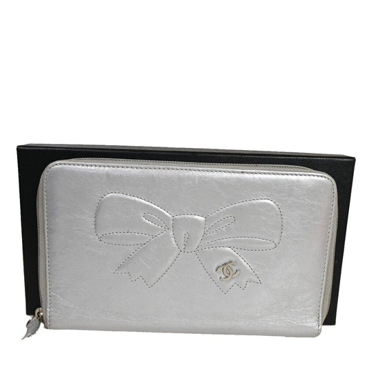 CHANEL CC Ribbon Around Zipper Bifold Wallet Purse Leather Silver SHW 60YD723