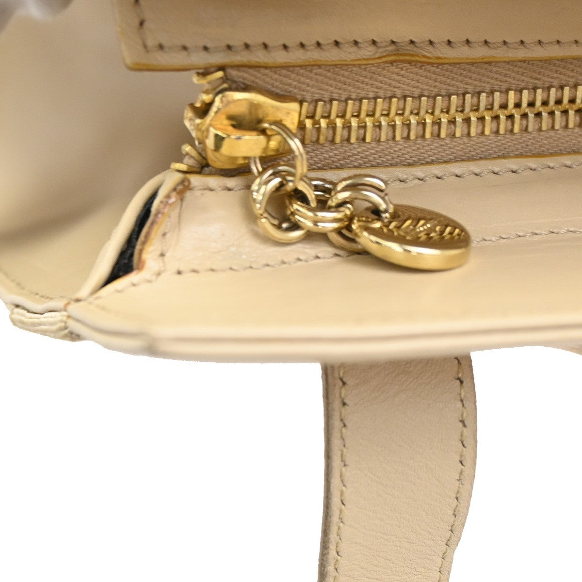 SALVATORE FERRAGAMO Logo Vara Shoulder Bag Canvas Leather BE GHW Italy 05CA548