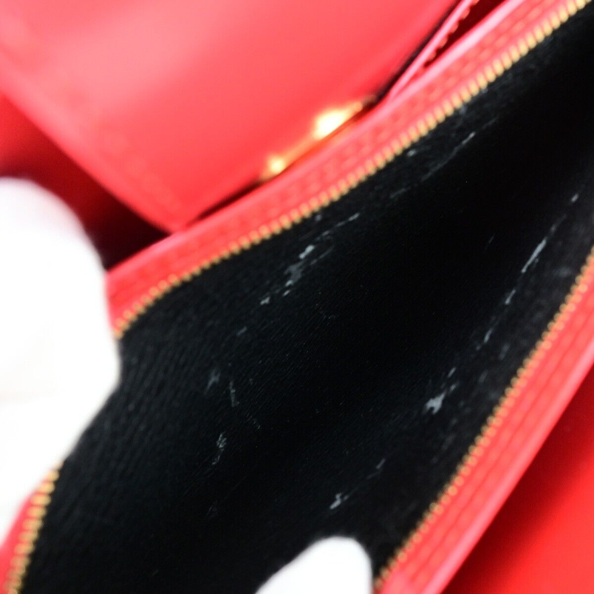 LOUIS VUITTON LV Capucines Shoulder Bag Epi Leather Red France M52347 35EC940