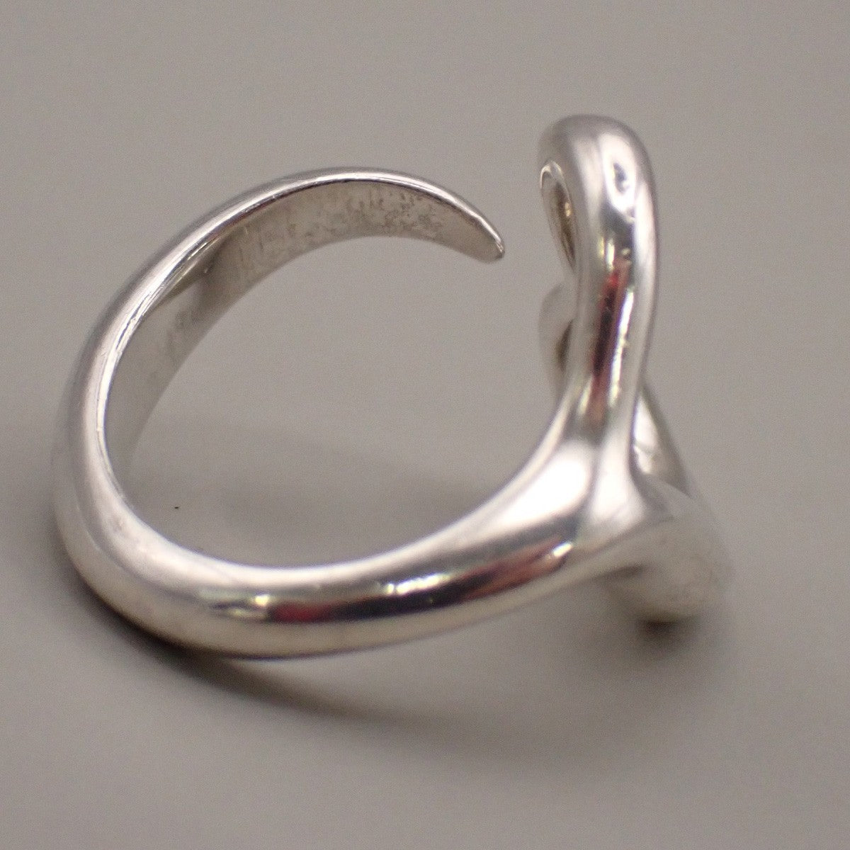 Tiffany & Co. Logo Open Heart Ring US #6 Silver 925 Elsa Peretti 09YH738