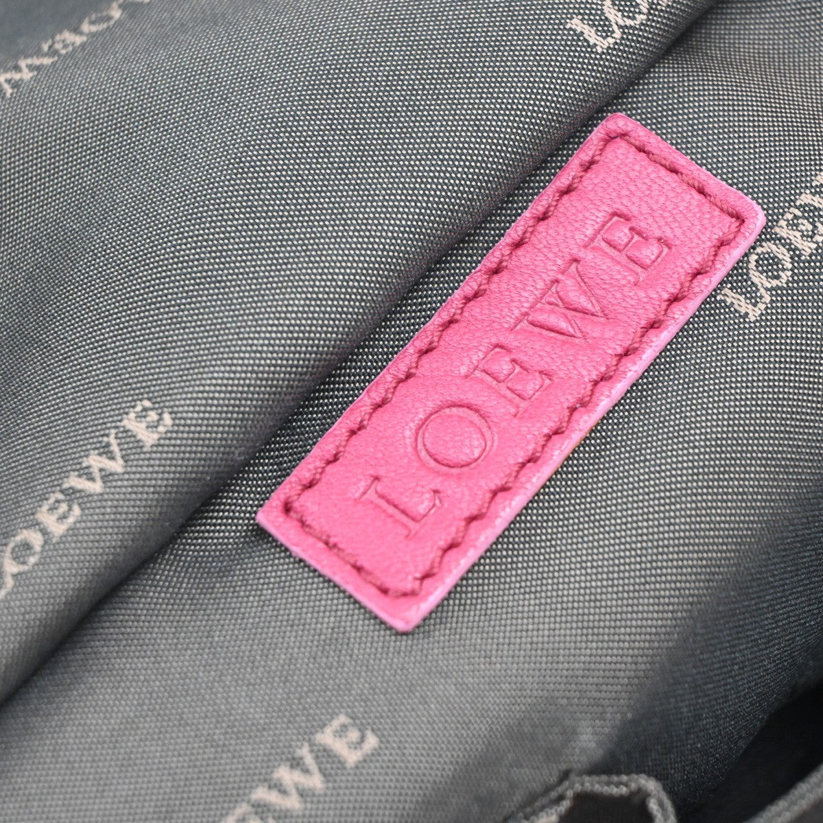 LOEWE Anagram Logo Nappa Aire Hand Bag Leather Pink GHW Spain 85RL517