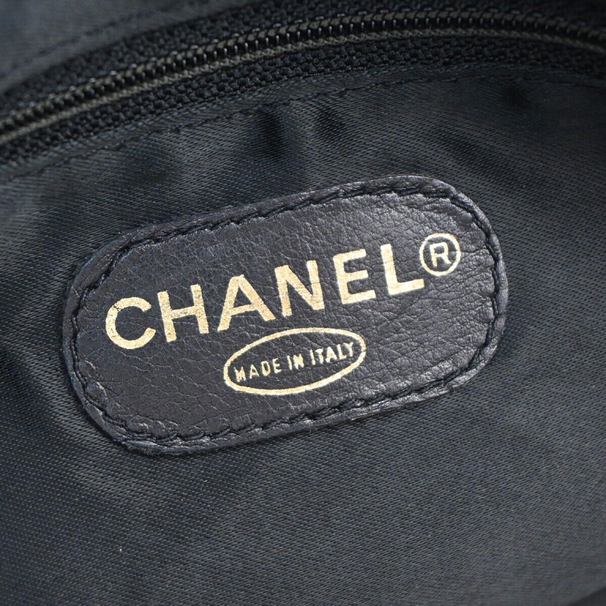 CHANEL CC Logo Chain Shoulder Tote Bag Caviar  Leather Black GHW Italy 683RJ715