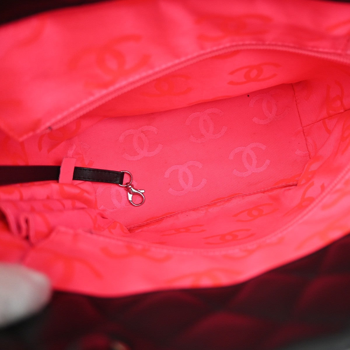 CHANEL CC Logo Medium Shoulder Tote Bag Leather Black Pink SHW Italy 304RL570