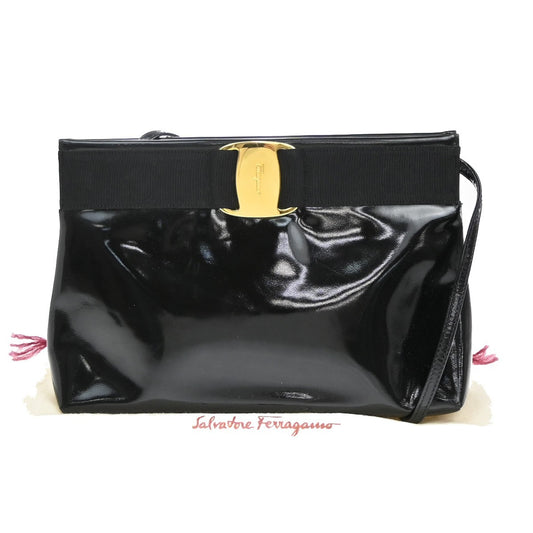 SALVATORE FERRAGAMO Vara 2Way Shoulder Clutch Bag Patent Leather Black 07KA909