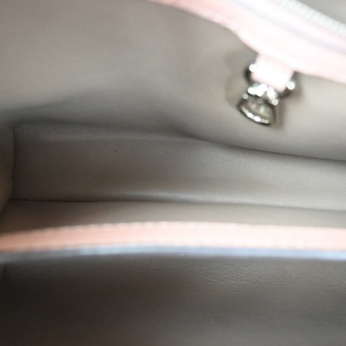 LOUIS VUITTON LV LOGO Capucines BB Hand Bag Leather Pink M22178 300RF767
