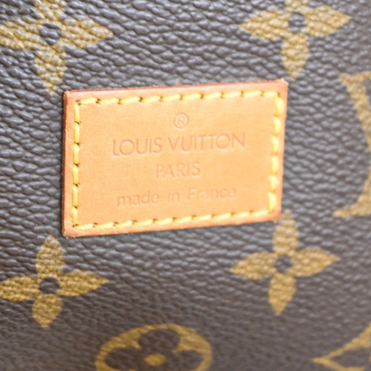 LOUIS VUITTON Saumur 35 Shoulder Bag Monogram Leather BN France M42254 16TA342