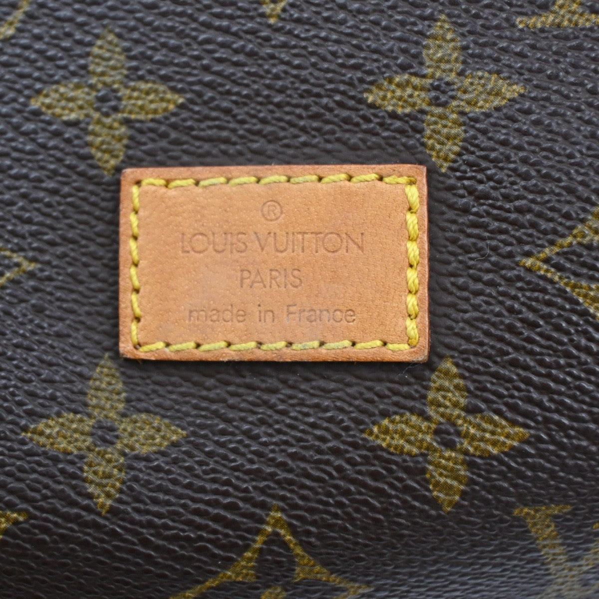 LOUIS VUITTON Logo Saumur 30 Shoulder Bag Monogram Leather Brown M42256 70CA886